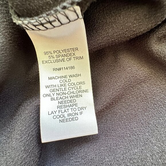 89th + Madison Black Short Puffed Sleeve Blouse Large NWT - Picture 7 of 7